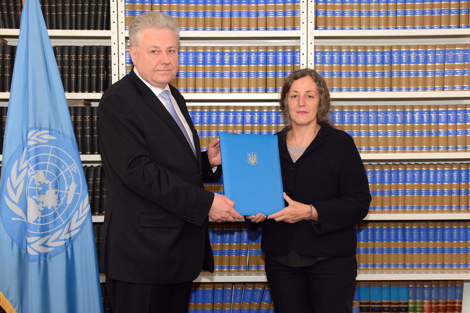 Володимир Єльченко передав до Секретаріату ООН грамоту про ратифікацію Україною Протоколу про реєстри викидів та перенесення забруднювачів
