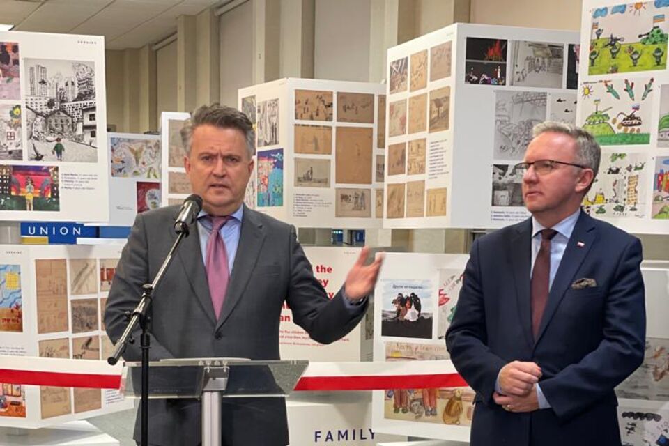 Постійний Представник України при ООН Сергій Кислиця взяв участь у відкритті українсько-польської виставки «Мамо, я не хочу війни»